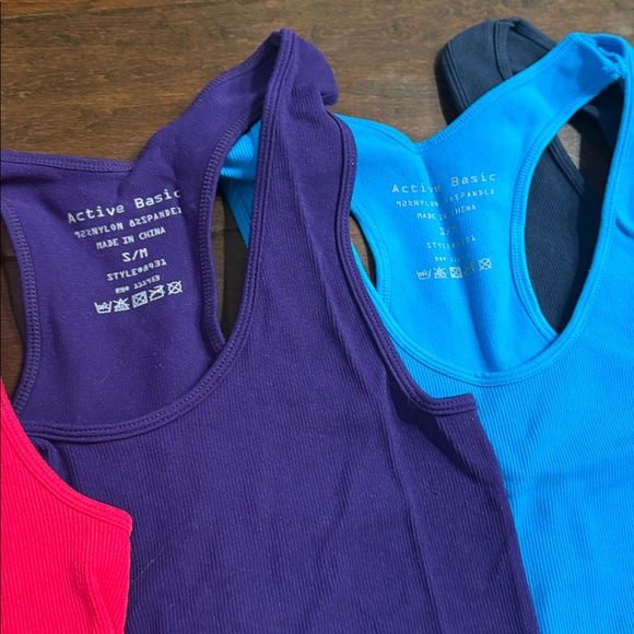 5 Active Basic Racerback Tank Tops - Nylon + Spandex - Picture 3 of 6